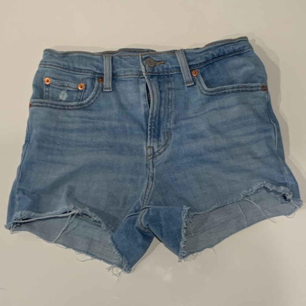 Levi's Light Blue Jean Shorts size 26 high rise Womans
